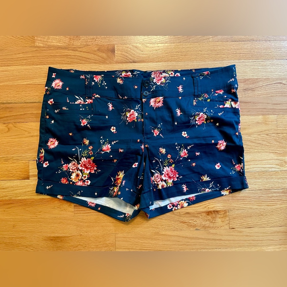 Torrid Blue Floral Shorts